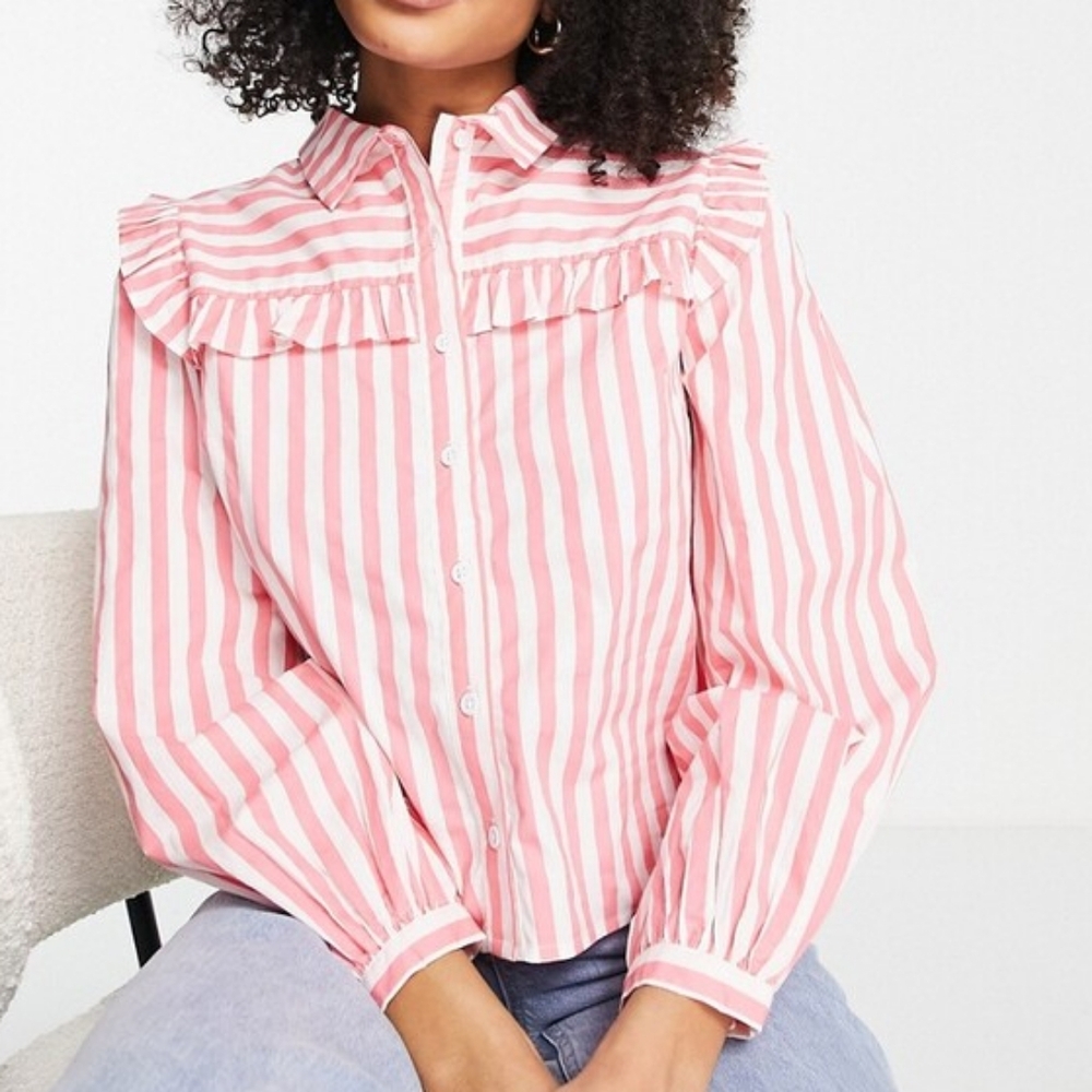 Nobody's Child Frills Detailed Collar in Pink Stripe